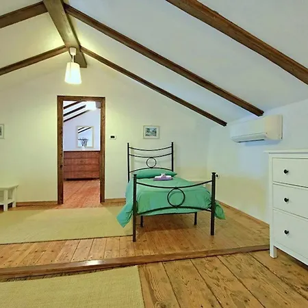 Angolo Rustico - Groznjan, Istria * Grožnjan