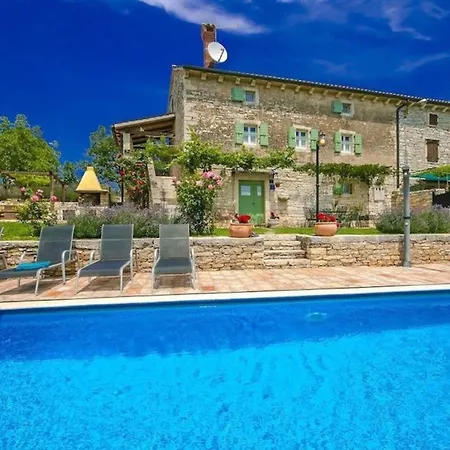 Angolo Rustico - Groznjan, Istria