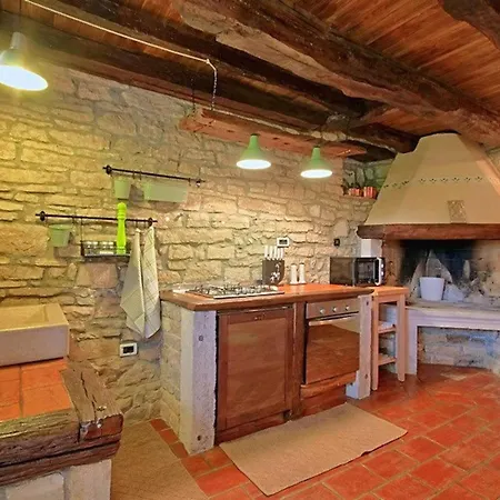 Angolo Rustico - Groznjan, Istria *