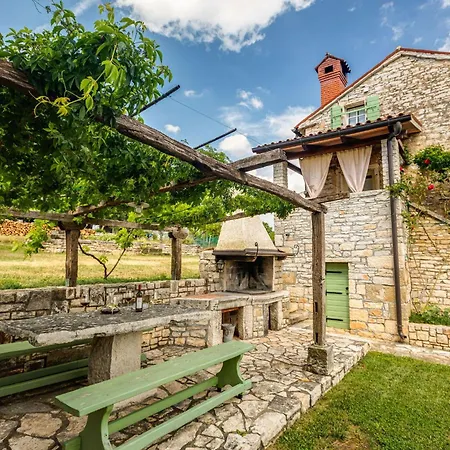 Villa Angolo Rustico - Groznjan, Istria *