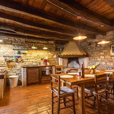 Angolo Rustico - Groznjan, Istria *